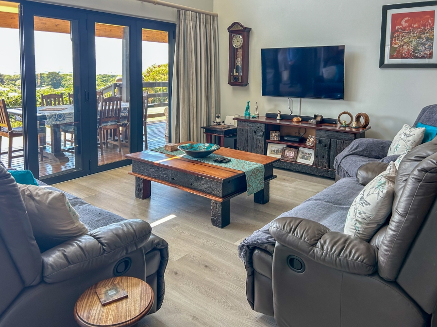 3 Bedroom Property for Sale in Brenton On Lake Western Cape